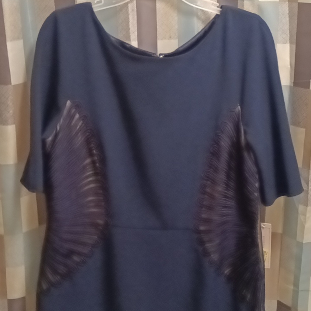 NWT KATHERINE KELLY navy embroidered with tan designed dress Size 14